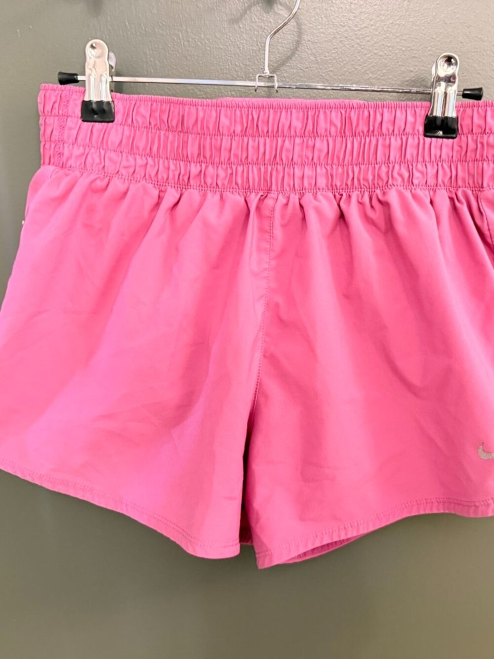 Nike Pink Running Shorts Women (M) Dri FIT Athletic Workout